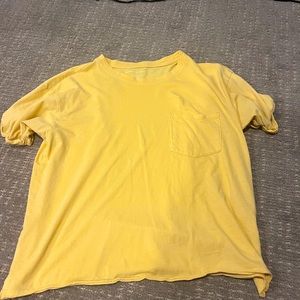 Size medium-yellow american eagle t-shirt